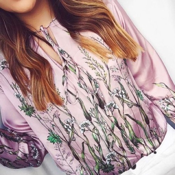 Sold! 😍 NWT Zara Floral Printed Bodysuit Wrap Top - Picture 4 of 8